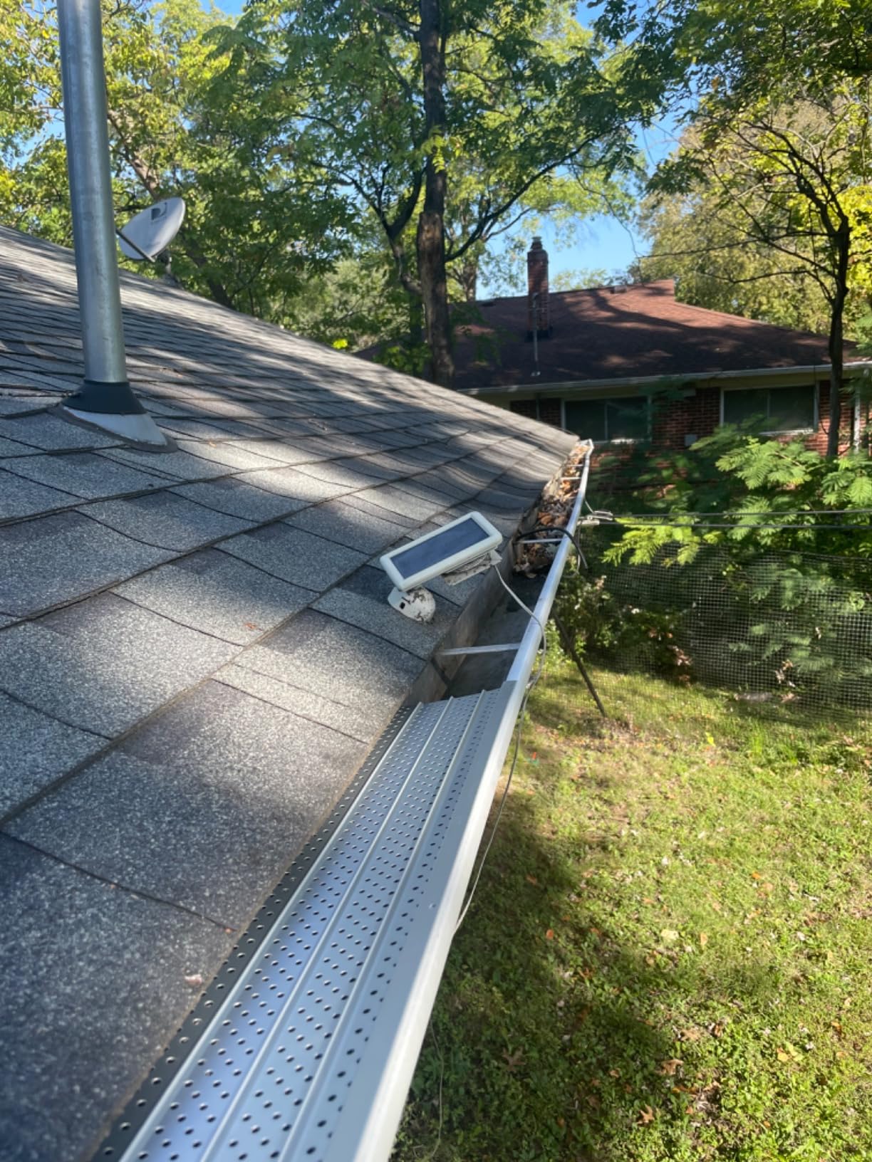 FlowGuard Gutter Guard, USA Made Professional DIY 5 Inch 50-Year Gutter Cover Leaf Protection System - Thermal Thaw Black - Aluminum - 102 Feet - by FlexxPoint customer photo 2