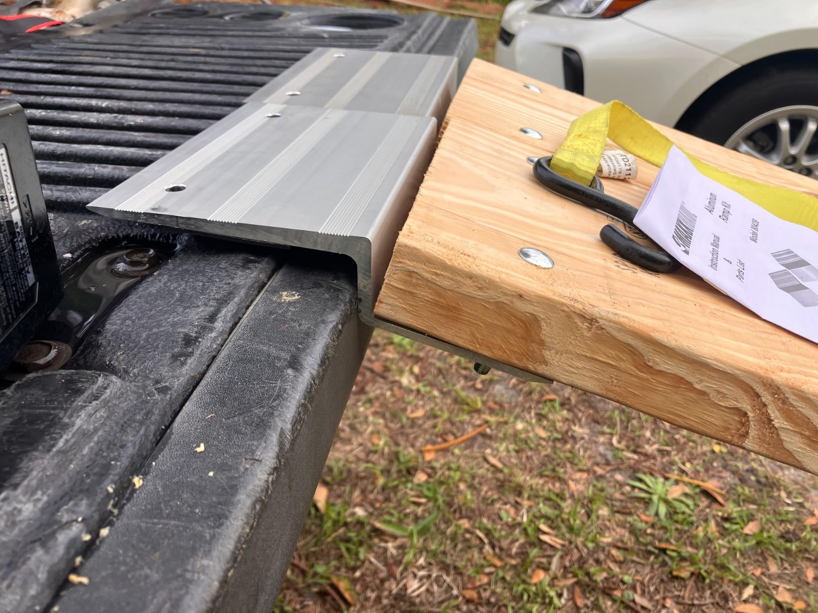 MaxxHaul Aluminum Ramp Top Kit 2 Pack Turns 2x8 Boards into Utility Loading Ramps 1400 lb Capacity with Non‑Skid Surface and Tailgate Protective Pads (80439) customer photo 2