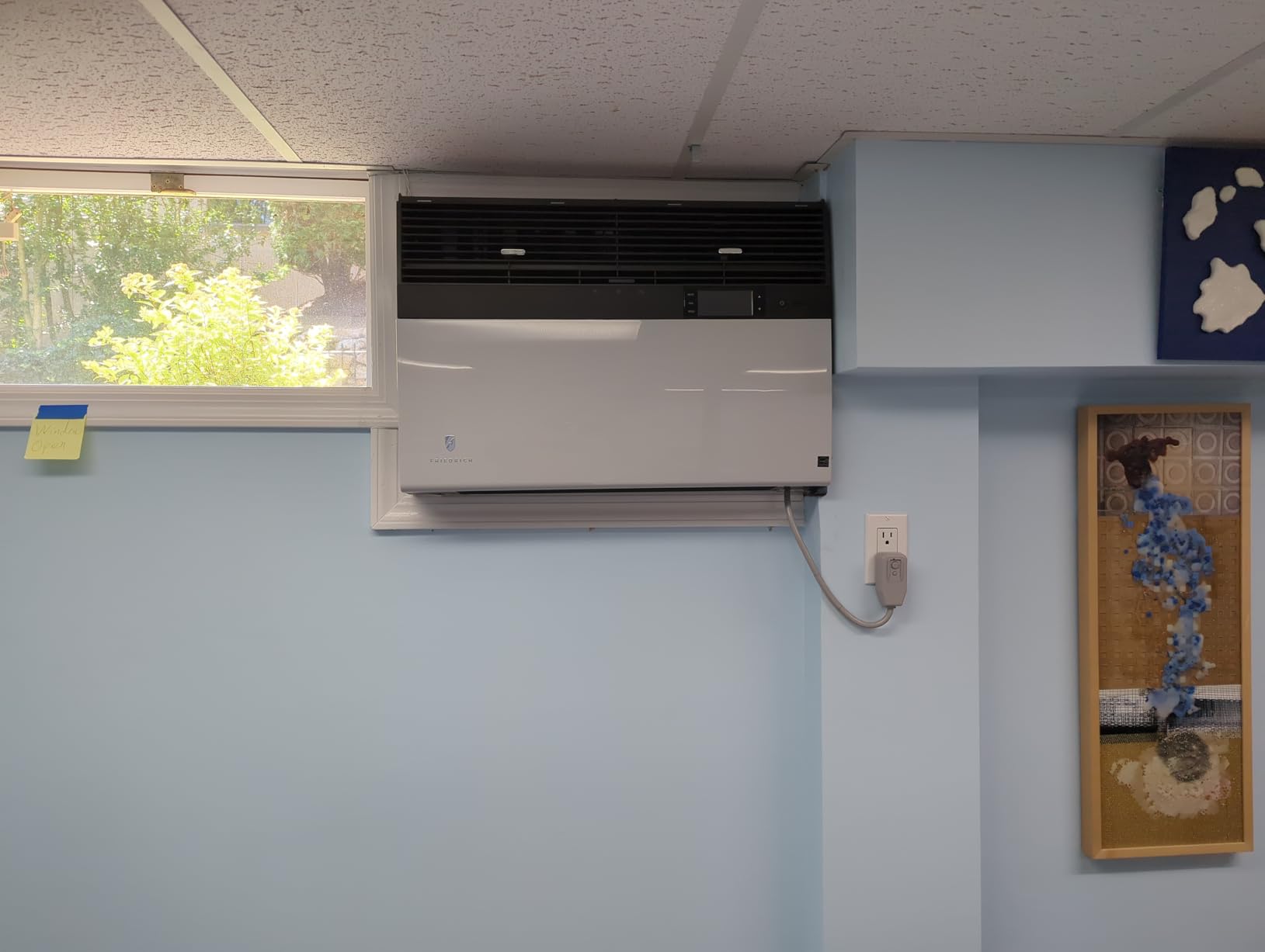 Sensibo Sky, Smart Wireless Air Conditioner Controller. Quick & Easy DIY Installation. Maintains Comfort with Energy Efficient. Automatic Wifi Thermostat Control App. Google, Alexa and Siri Compatible customer photo 2