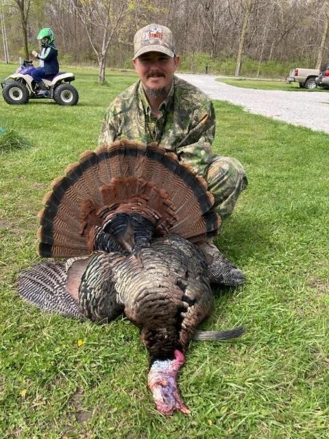 HUNTERS SPECIALTIES HS Strut Lite Flock Jake & Feeding Hen & Upright Hen Turkey Foldable Hollow Relaxed Body Realistic3-Pack Combo Set Decoys customer photo 1
