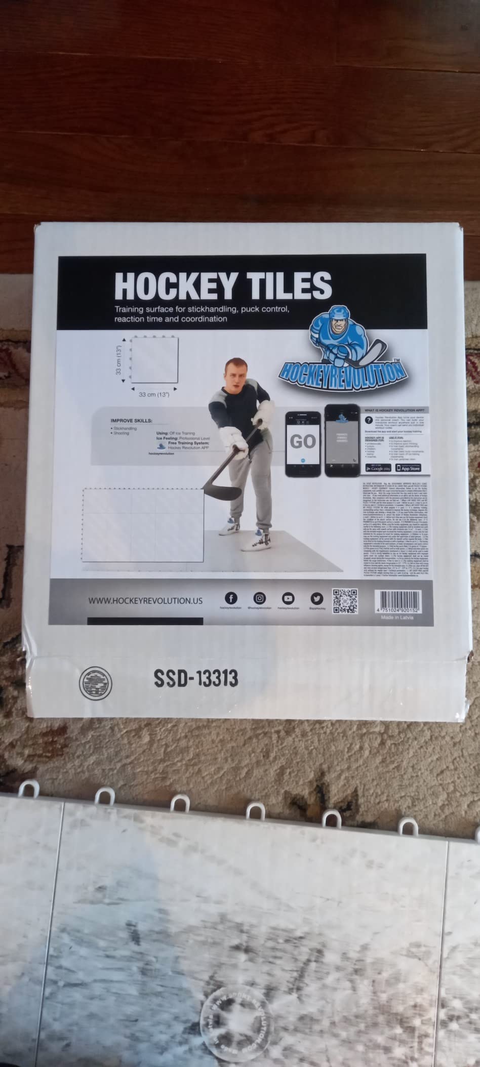 Hockey Revolution My Puzzle Durable Flooring Tiles - Slick Interlocking Training Surface for Stickhandling, Shooting, Passing - Build Your Own Platform customer photo 1