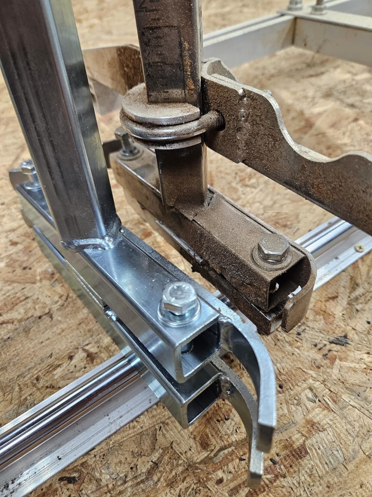 Granberg G778-36 Alaskan MKIV Chainsaw Mill, 36-Inch Portable Sawmill Guide customer photo 1
