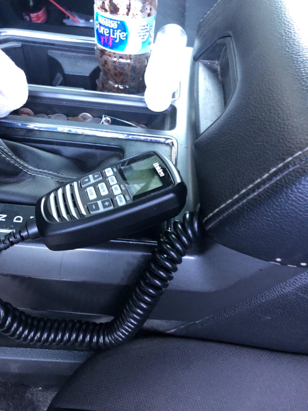 Uniden CMX760 Bearcat Off Road Series Compact Mobile CB Radio, 40-Channel Operation, Ultra-Compact for Easy Mounting, Large 7-Color Backlit LCD Display on Mic with Built-in Speaker Mic, Black customer photo 2