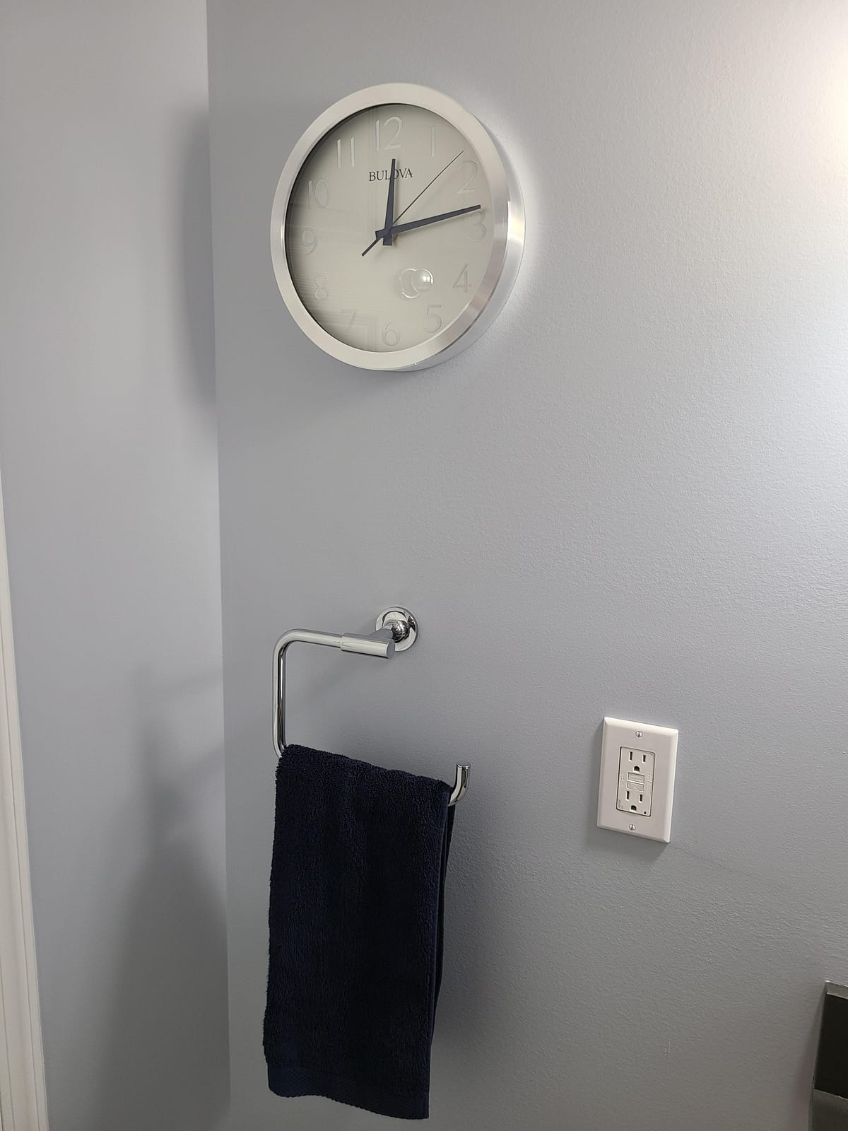 Bulova Winston Wall Clock C4844 | 10