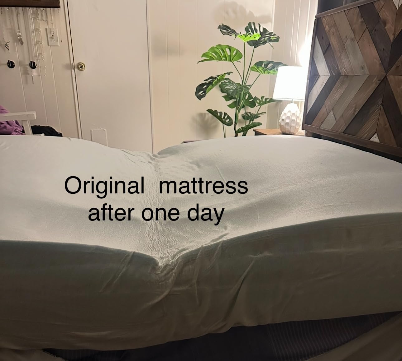 Vibe Gel Memory Foam Mattress, 12-Inch CertiPUR-US Certified Bed-in-a-Box, Queen, White customer photo 1
