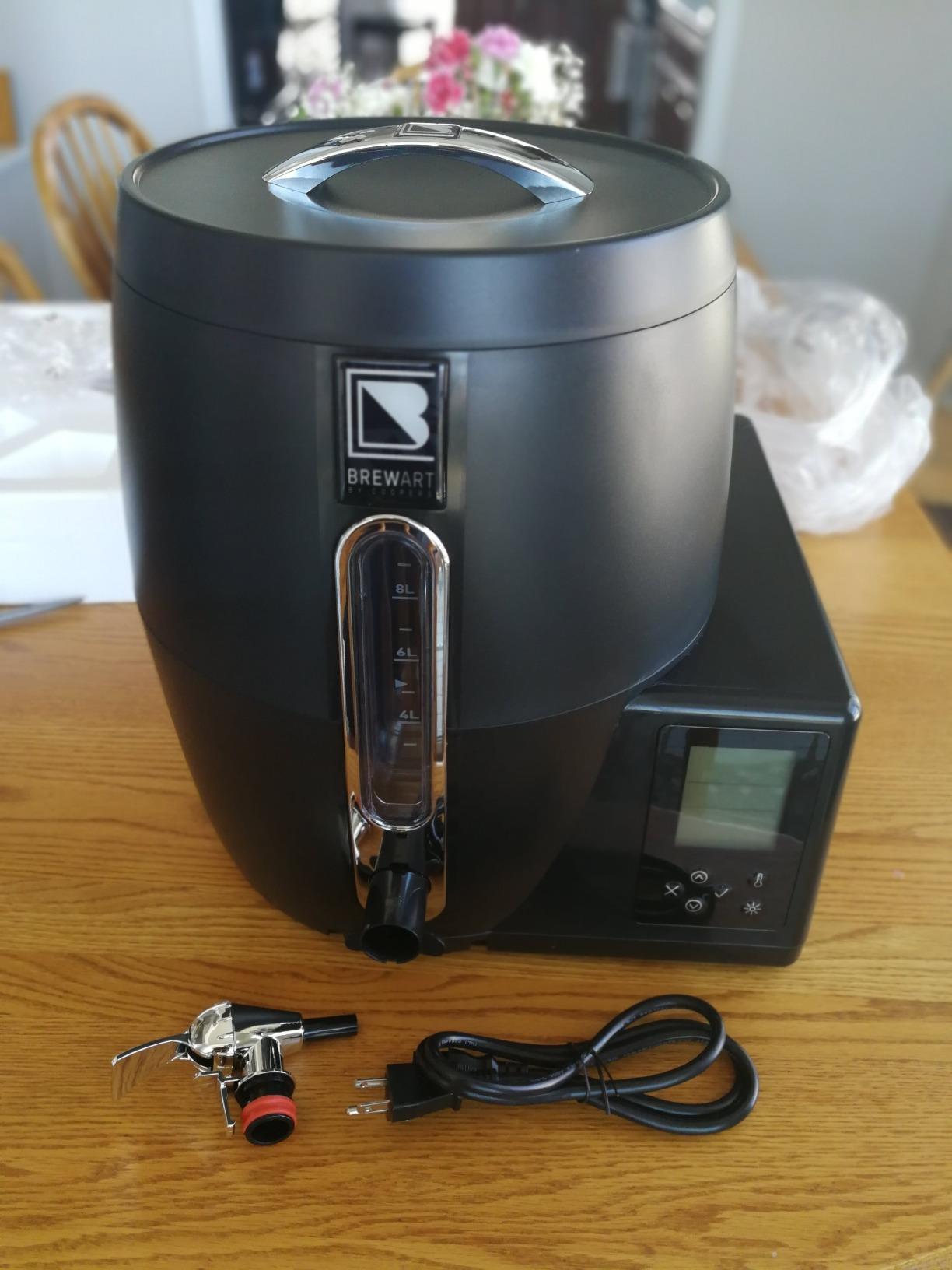 BeerDroid Fully Automated Beer Brewing System | Wi-Fi Enabled Home Brewing Kit with App Control | Brew 10L of Any Beer Style | Pre-Set Ale and Lager Programs | Discovery Pale Ale BrewPrint Included customer photo 2