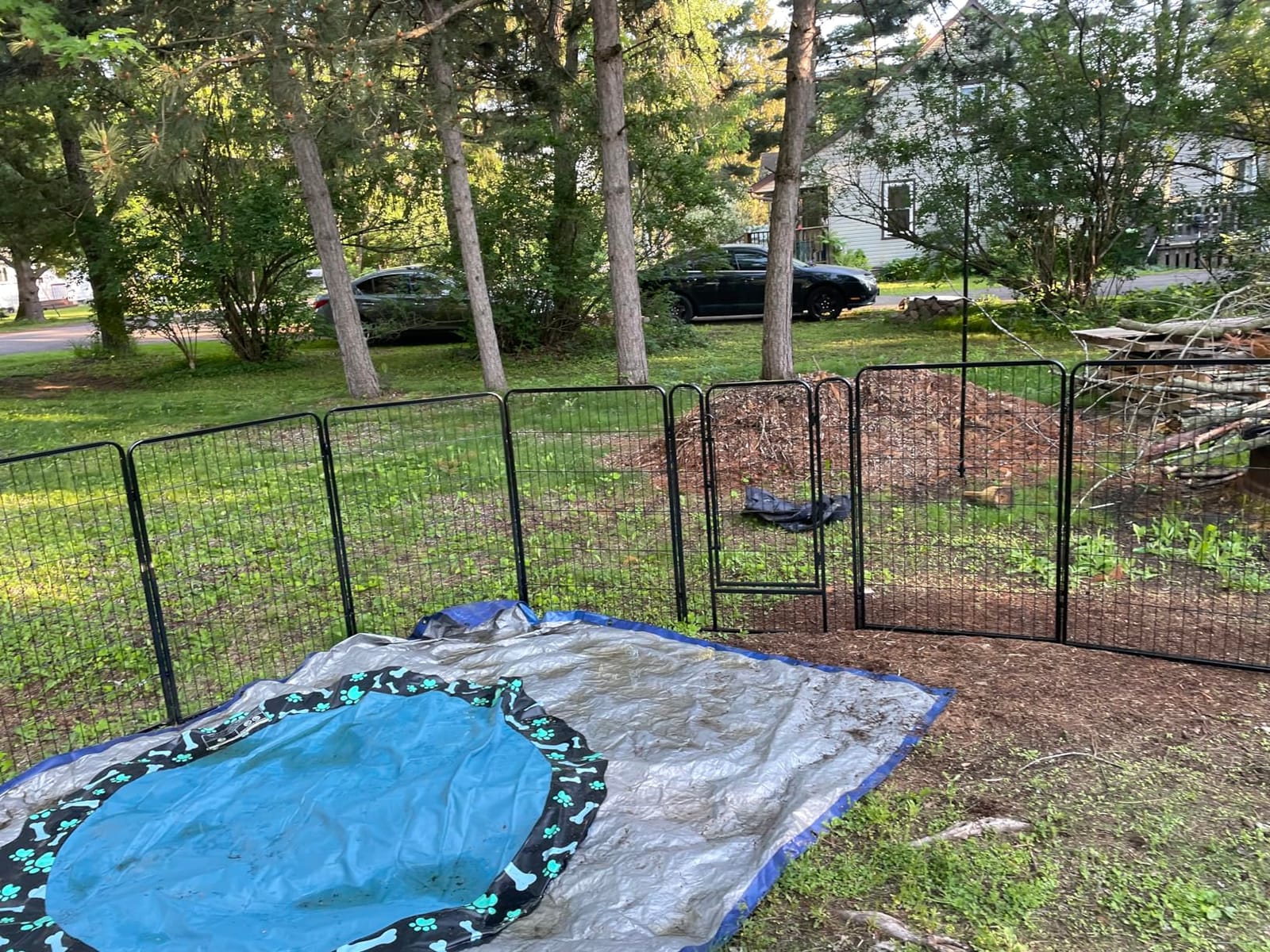 Yaheetech Dog Playpen 40in 8 Panels Portable Fence for Indoor Yard Camping customer photo 2