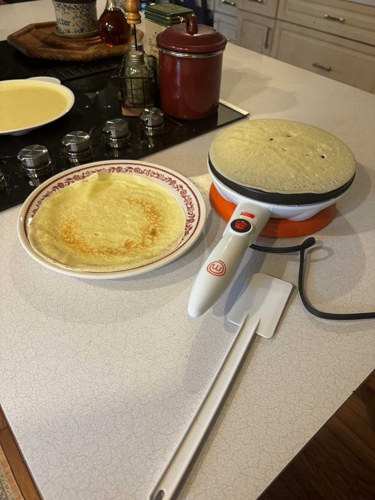 MasterChef Cordless Crepe Maker w Nonstick Dipping Plate plus Electric Base customer photo 2
