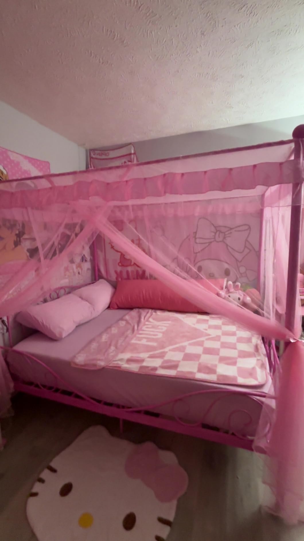 Mengersi 4 Corners Post Canopy Bed Curtains for Girls Full Size - Royal Luxurious Cozy Drape Canopy Bed Frames Netting for Kids Adults- Cute Princess Bedroom Decoration (Pink) customer photo 2