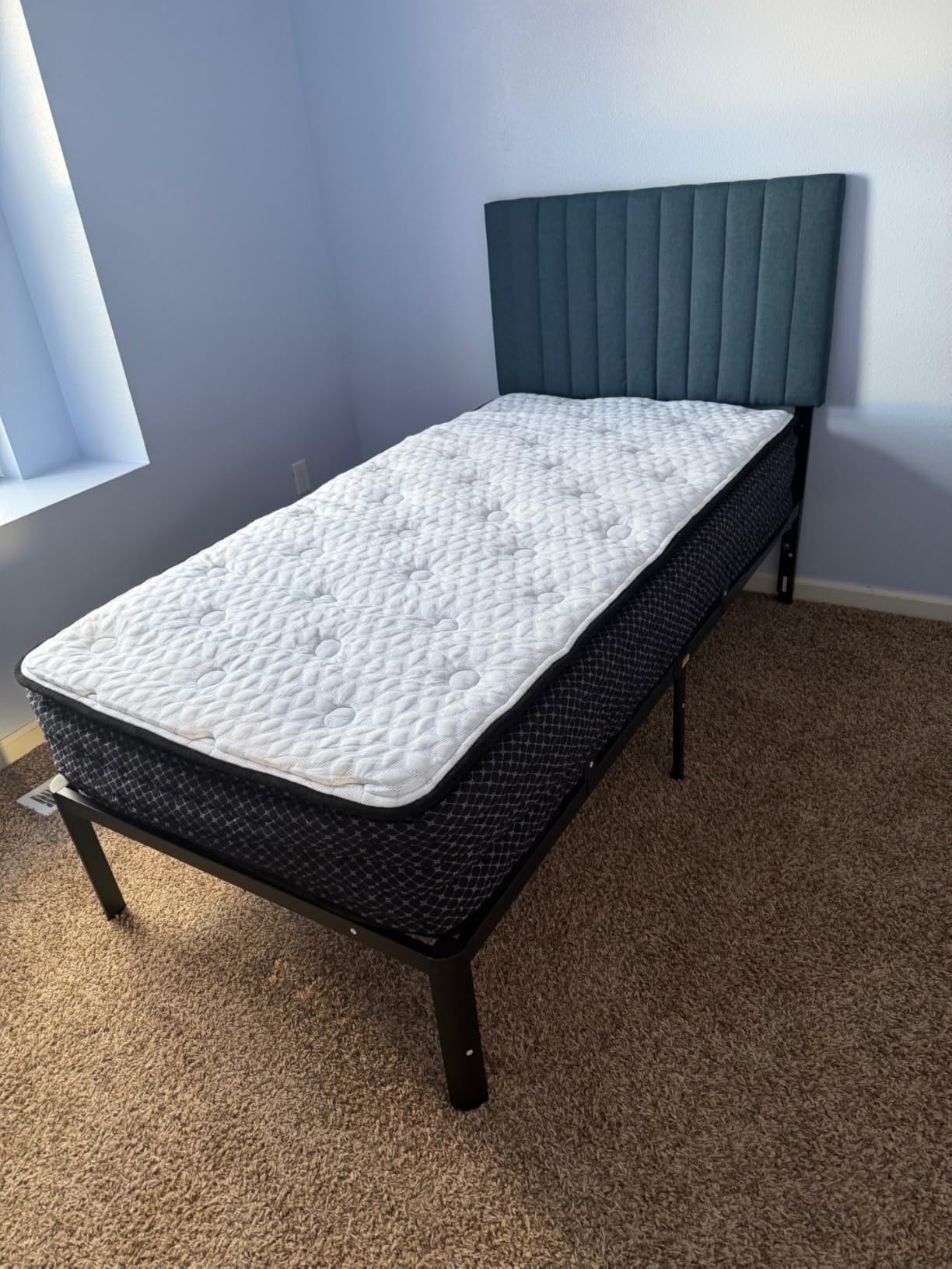 Signature Design by Ashley Chime 10 Inch Hybrid King Mattress in a Box customer photo 2