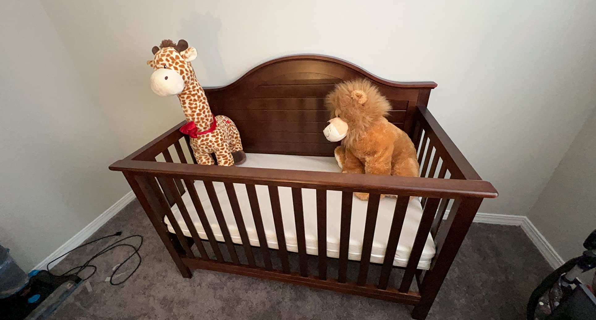 Carter's by DaVinci Nolan 4-in-1 Convertible Crib in Espresso, Greenguard Gold Certified, 57.5x30.8x47 Inch (Pack of 1) customer photo 1
