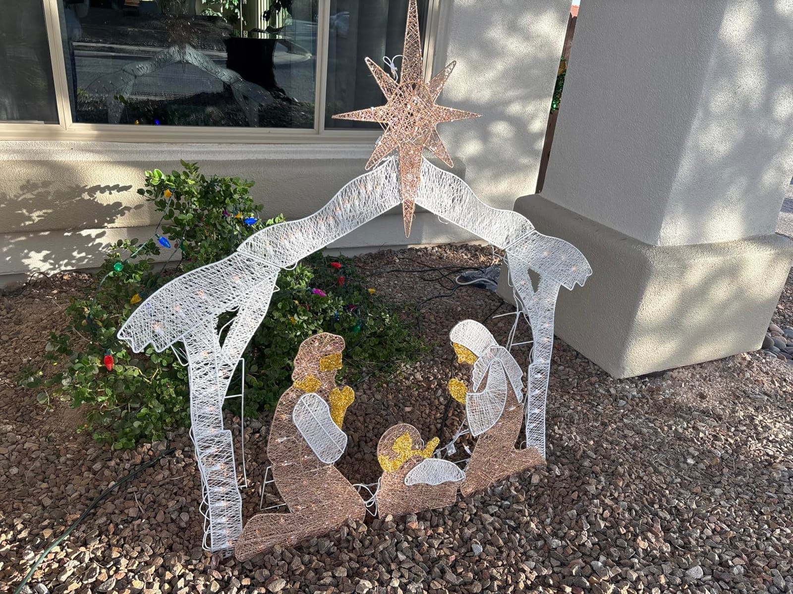 National Tree Company Pre-Lit Artificial Crystal Holy Family Nativity | 150 Clear Lights, Includes Stand, Ground Stakes, Artificial Outdoor Chistmas Decoration customer photo 1