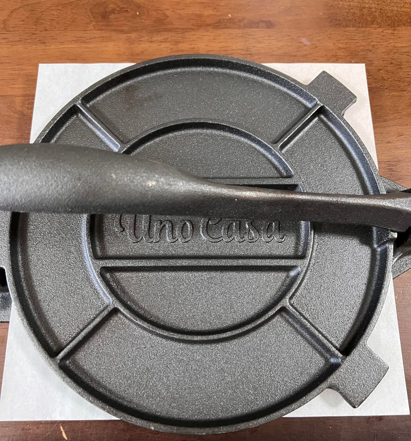 Uno Casa Cast Iron Tortilla Press 8 Inch | Pre-Seasoned Tortillera customer photo 1