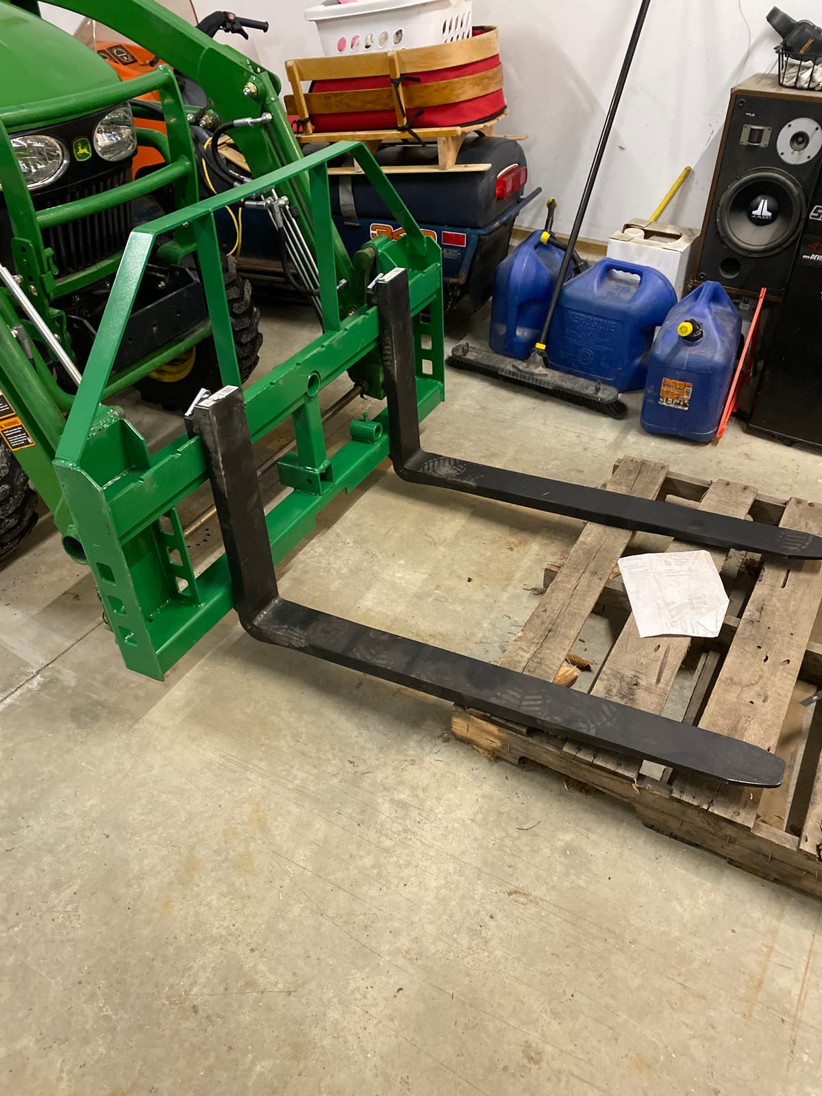 Titan Attachments 50-in Pallet Fork Frame Attachment, 4,000 LB Capacity, Receiver Hitch and 42-in Fork Blades, Fits JD customer photo 1