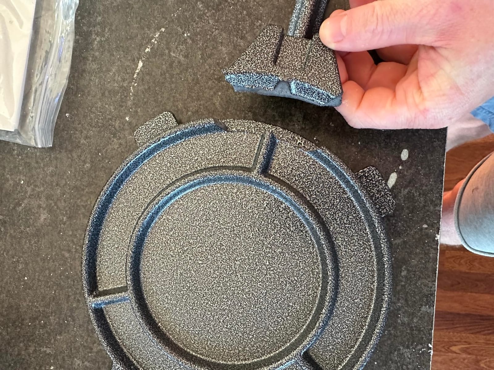ARC 10 Inch Heavy Duty Cast Iron Tortilla Press with Non-Slip Foot Pad customer photo 2