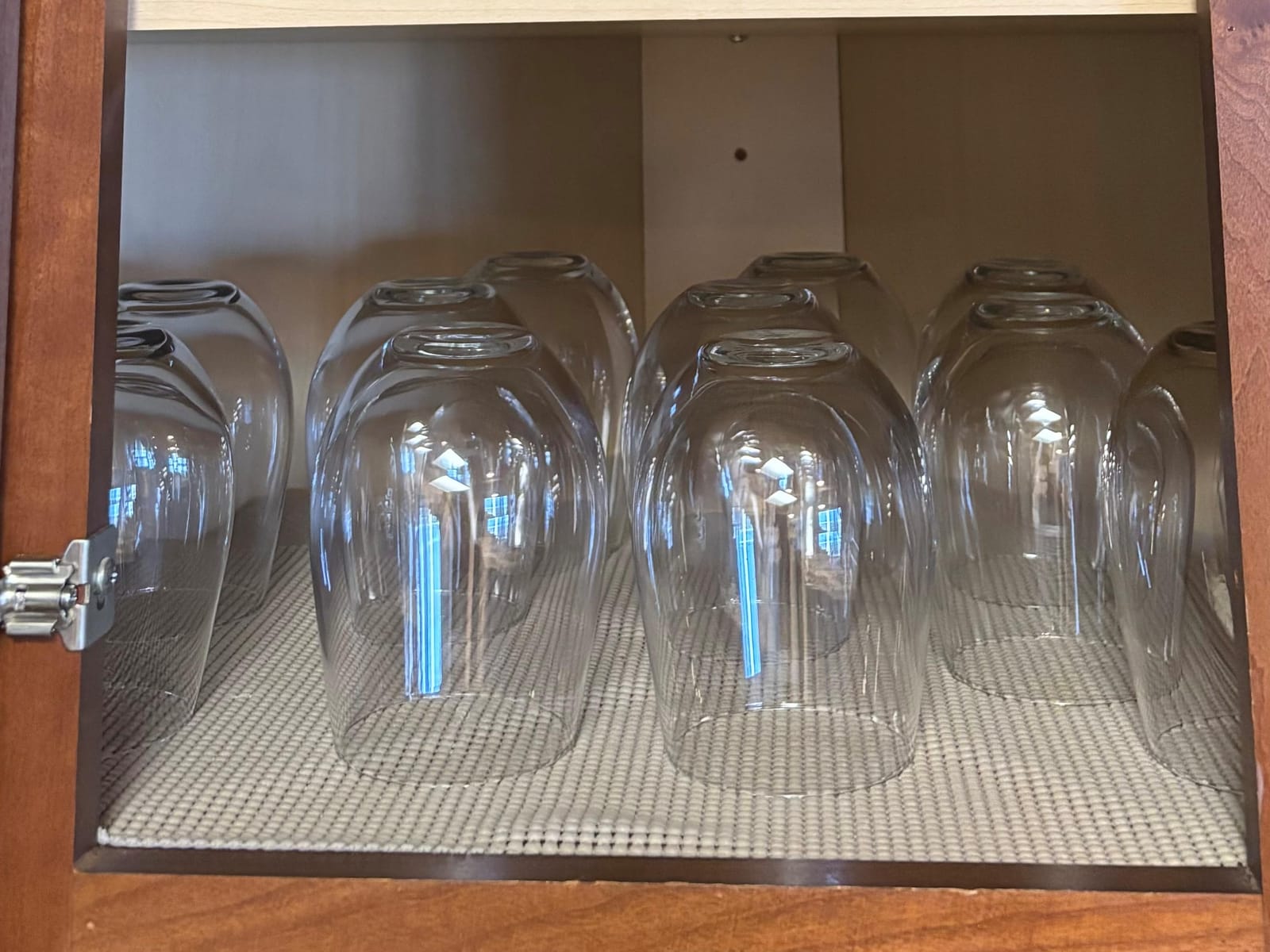 Stemless Wine Glass, Red & White 18oz Stemless Wine Glass Set of 6, Drink Glasses with Durable Chip Resistant Rim, Large Wine Glasses for Enhanced Aeration, Wine Accessories for Parties (18oz -6Pack) customer photo 2