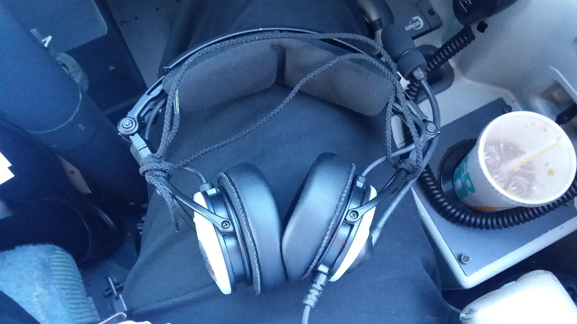 David Clark DC PRO-X2 Hybrid Electronic Noise-Cancelling Aviation Headset customer photo 1