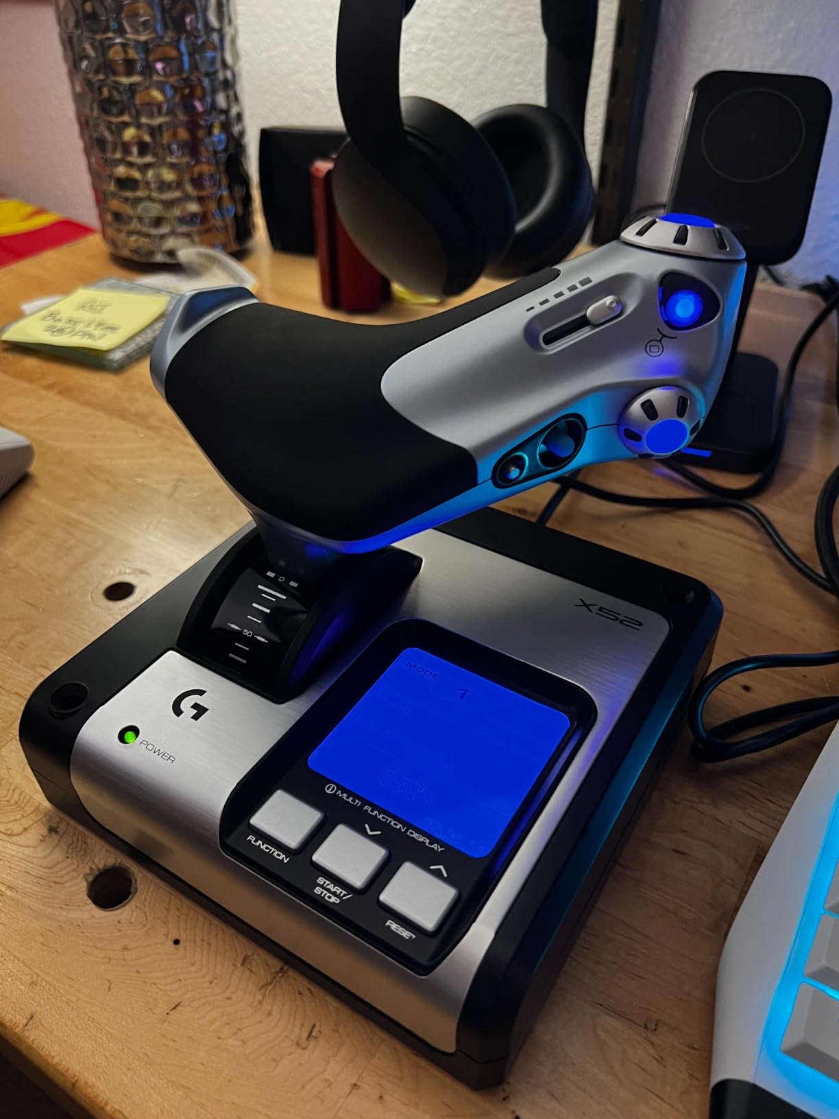 Logitech G X52 Flight Control System customer photo 2