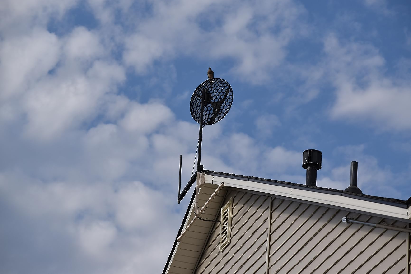 AirNav Radar ADS-B 1090 MHz Outdoor Antenna with SMA Connector and RadarBox FlightStick Bundle customer photo 1