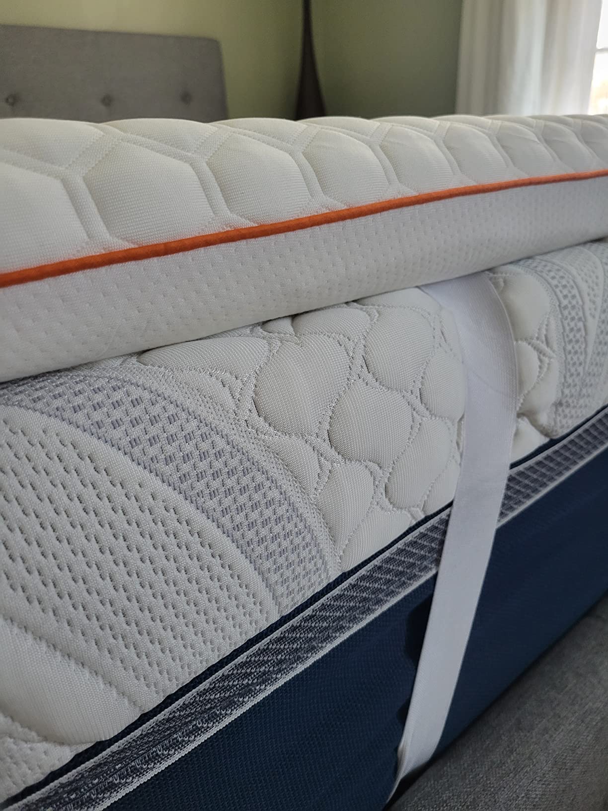 Dormeo Premium Queen Breathable Mattress Topper - Octaspring customer photo 1