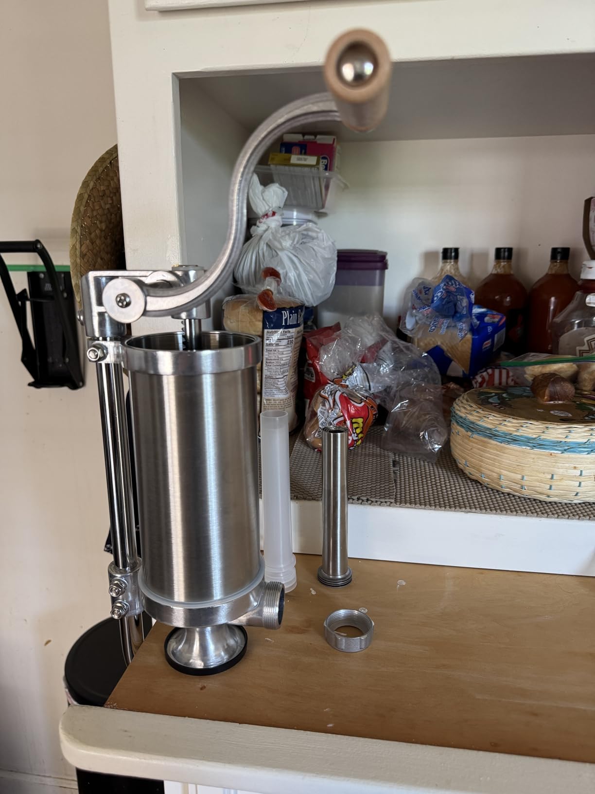 Sausage Stuffer, Stainless Steel Homemade Sausage Maker Vertical Meat Filling Kitchen Machine, Packed 8 Stuffing Tubes (2.5LBS VERTICAL) customer photo 1