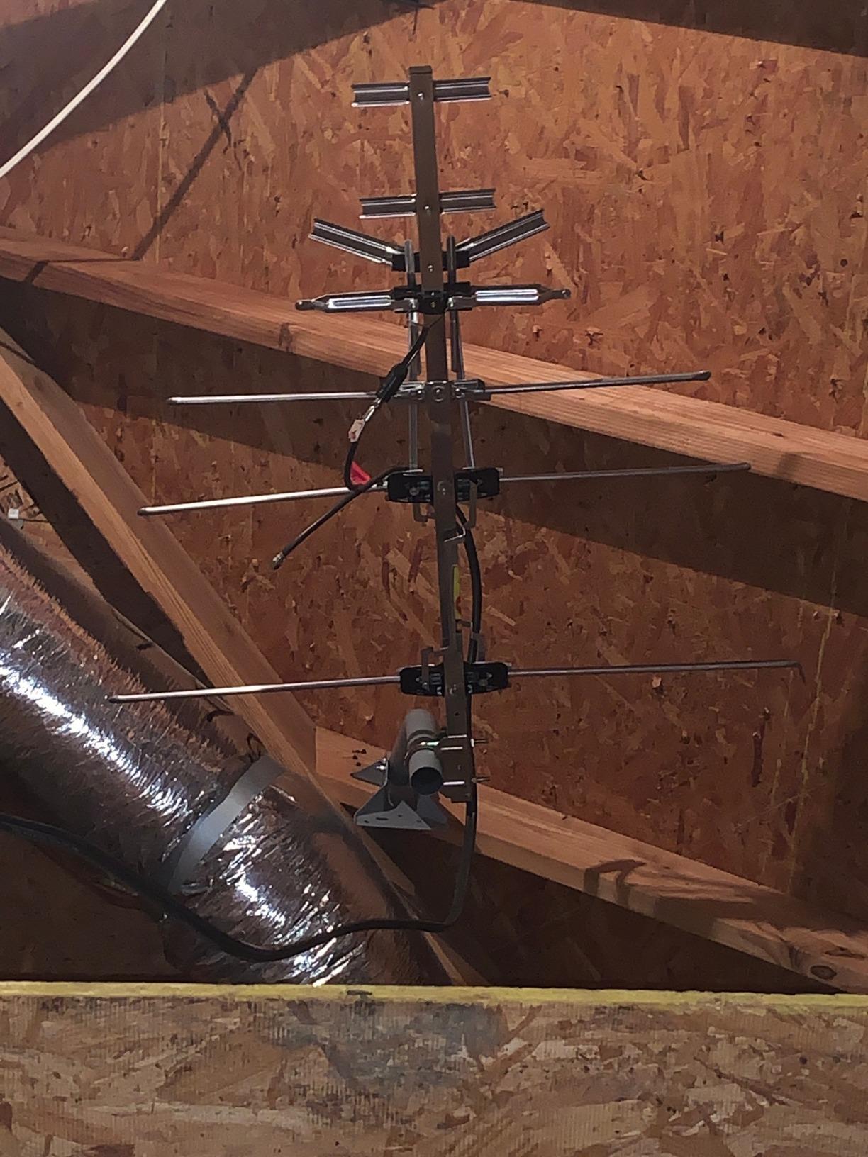 Winegard YA-7000 Classic Series Yagi Outdoor Antenna - 70 Mile Long Range Reception - High VHF/UHF - Compact Design Universal Mount System customer photo 2