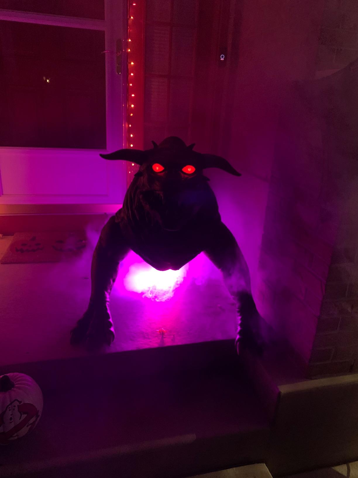 Fog Machine Smoke Machine with LED Lights and 12 Color Light Effects | 2000CFM Smoke Maker, Wired and Wireless Remote Control, 500W Fog Maker for Halloween, Outdoor, Wedding, Parties, DJ Stage customer photo 1