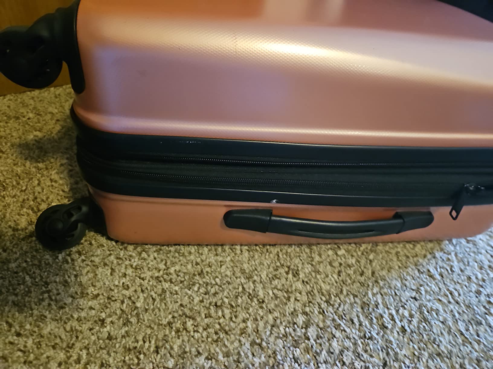 American Tourister Moonlight Hardside Expandable Luggage with Spinner Wheels, Navy, 3-Piece Set (21/24/28) customer photo 1