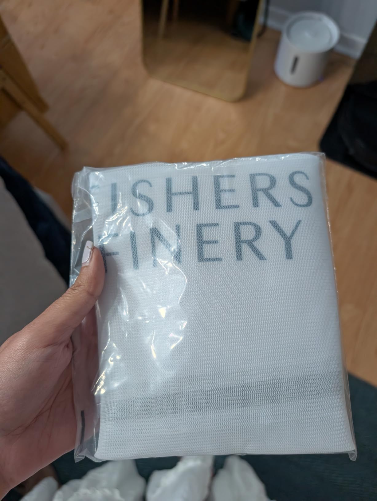 Fishers Finery 25mm 100% Pure Mulberry Silk Pillowcase 2 Pack (White Standard 2 Pack) customer photo 1