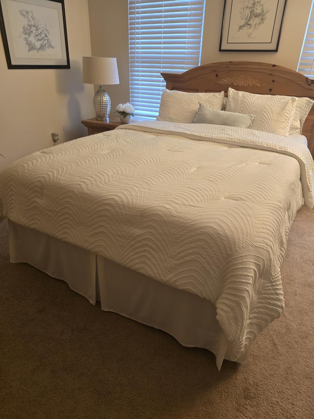 Mellanni Bed Skirt Queen Size - Tailored Drop Bed Skirting customer photo 1