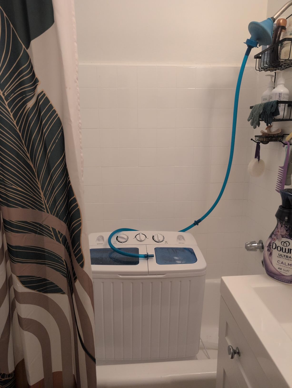 Giantex Portable Washing Machine, 20lbs Capacity, Twin Tub 2lbs Washer & 8lbs Spinner Combo, Compact for Apartment RV Dorms, Blue & White, GT24267-PE customer photo 1