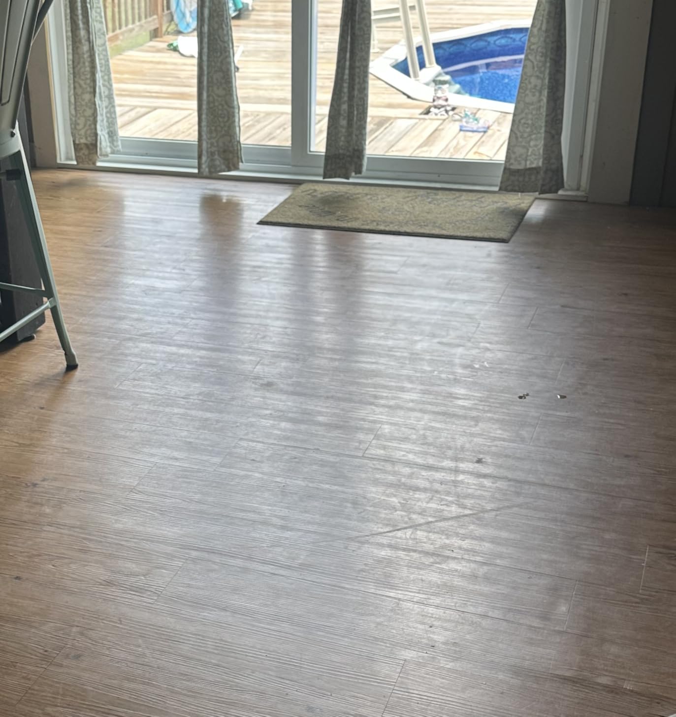 Shark VACMOP Cordless Vacuum & Spray Mop, Gray, VM252 | Hard Floor Cleaner, Powerful Suction, Lightweight, LED Headlights, 4 Disposable Pads, 12oz Solution Included customer photo 1