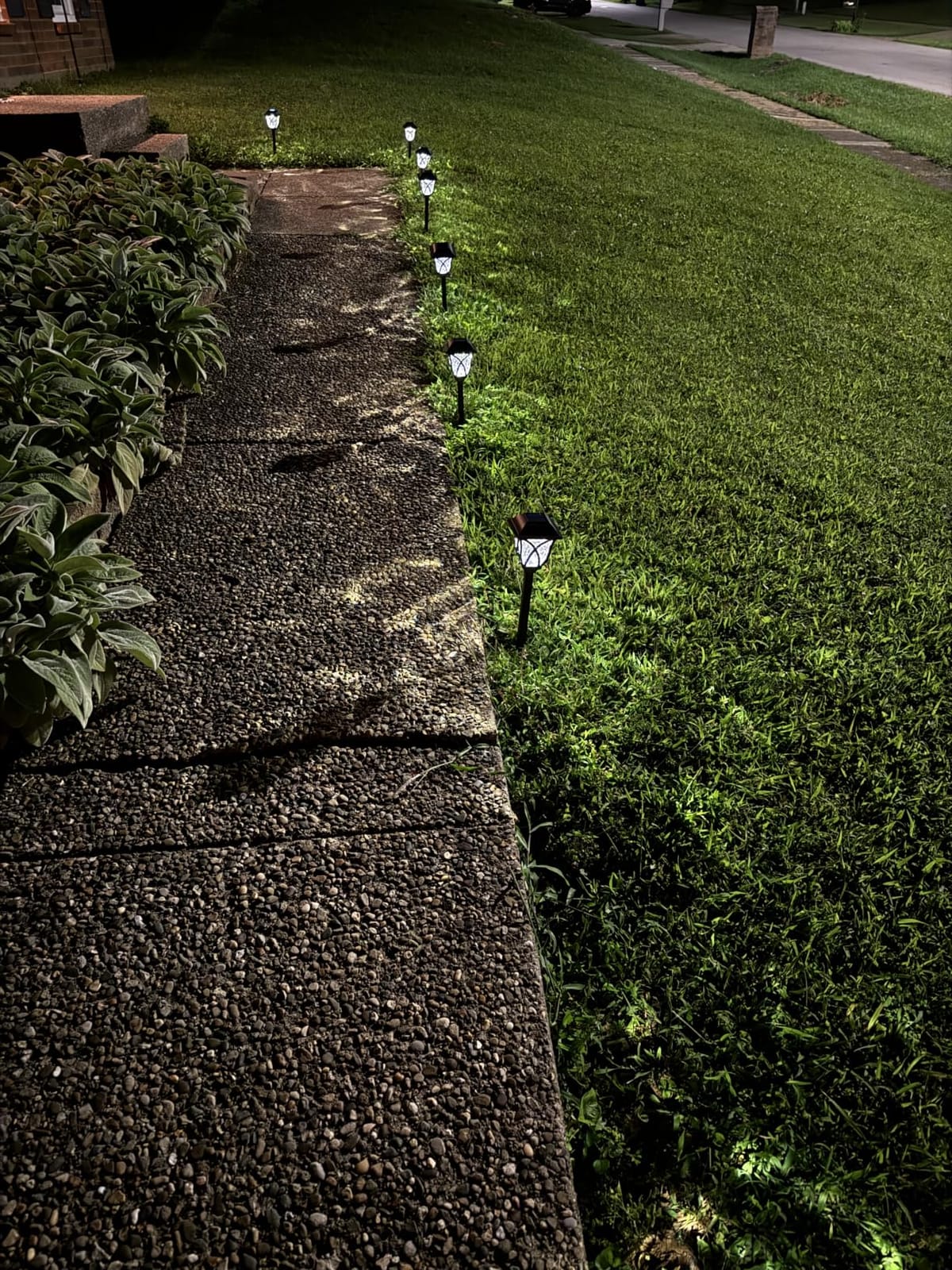 GIGALUMI 6 Pack Solar Lights Outdoor Waterproof, LED Solar Garden Lights customer photo 2