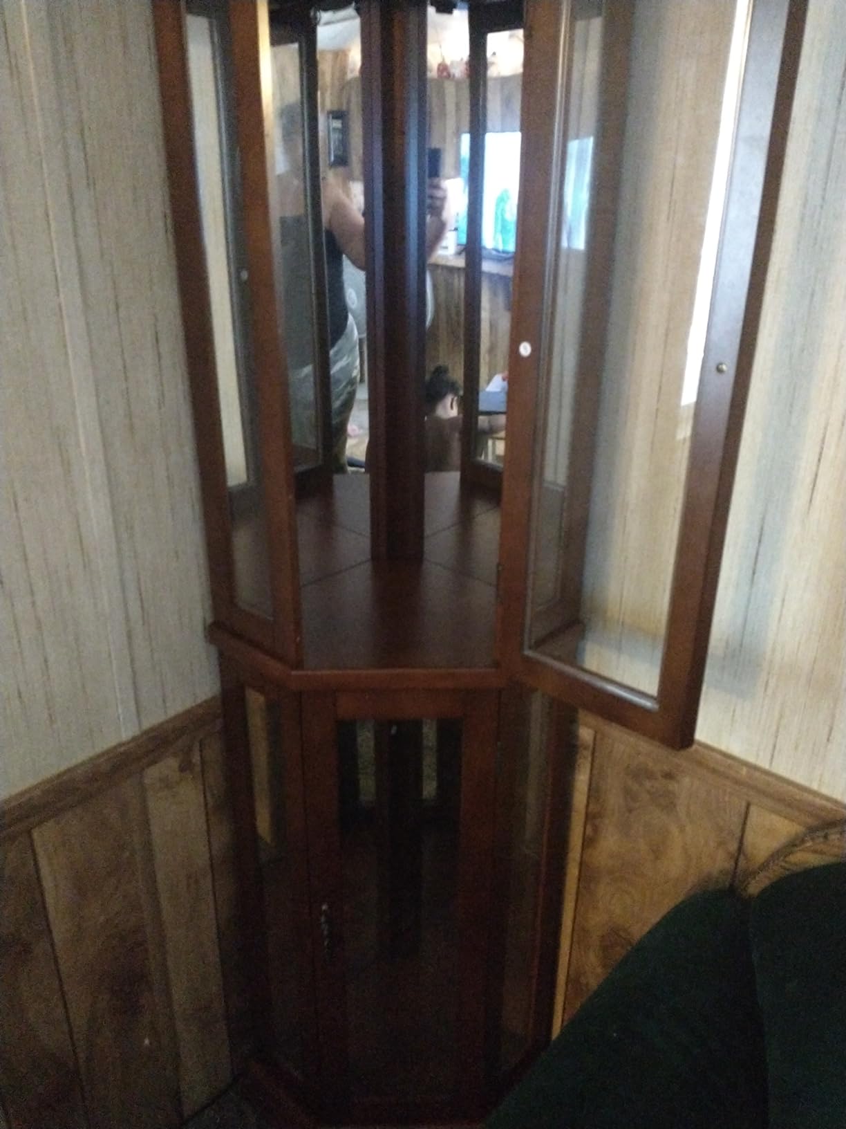 BELLEZE Lighted Wooden Corner Display Curio Cabinet, Two Section Shelving Unit with Tempered Glass Door, Bar and Liquor Storage Area with 6 Shelves - Lorona (Walnut) customer photo 2
