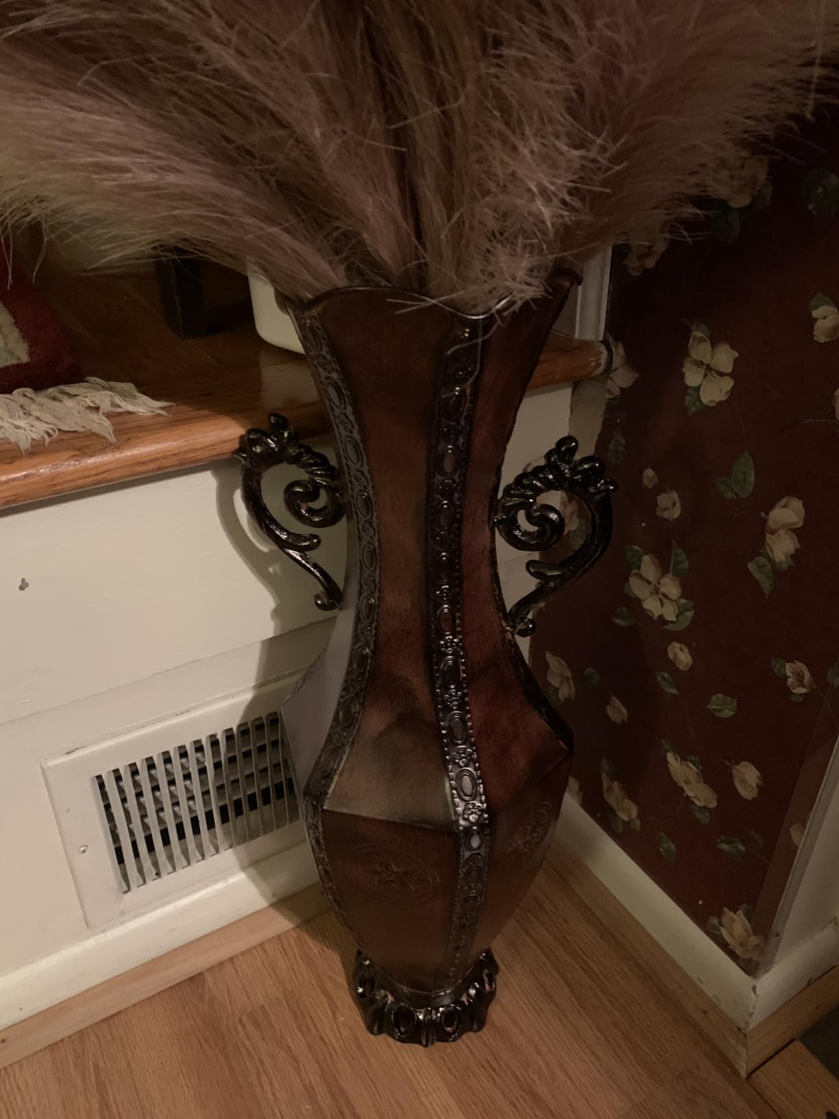 Hosley Tall Metal Floor Vase 26 Inch High, Ideal Gift for Floral Arrangements Modern Home Decor for Dining Room, Livingroom, Bedroom, Hallway Corner, Wedding Party, Spa customer photo 2