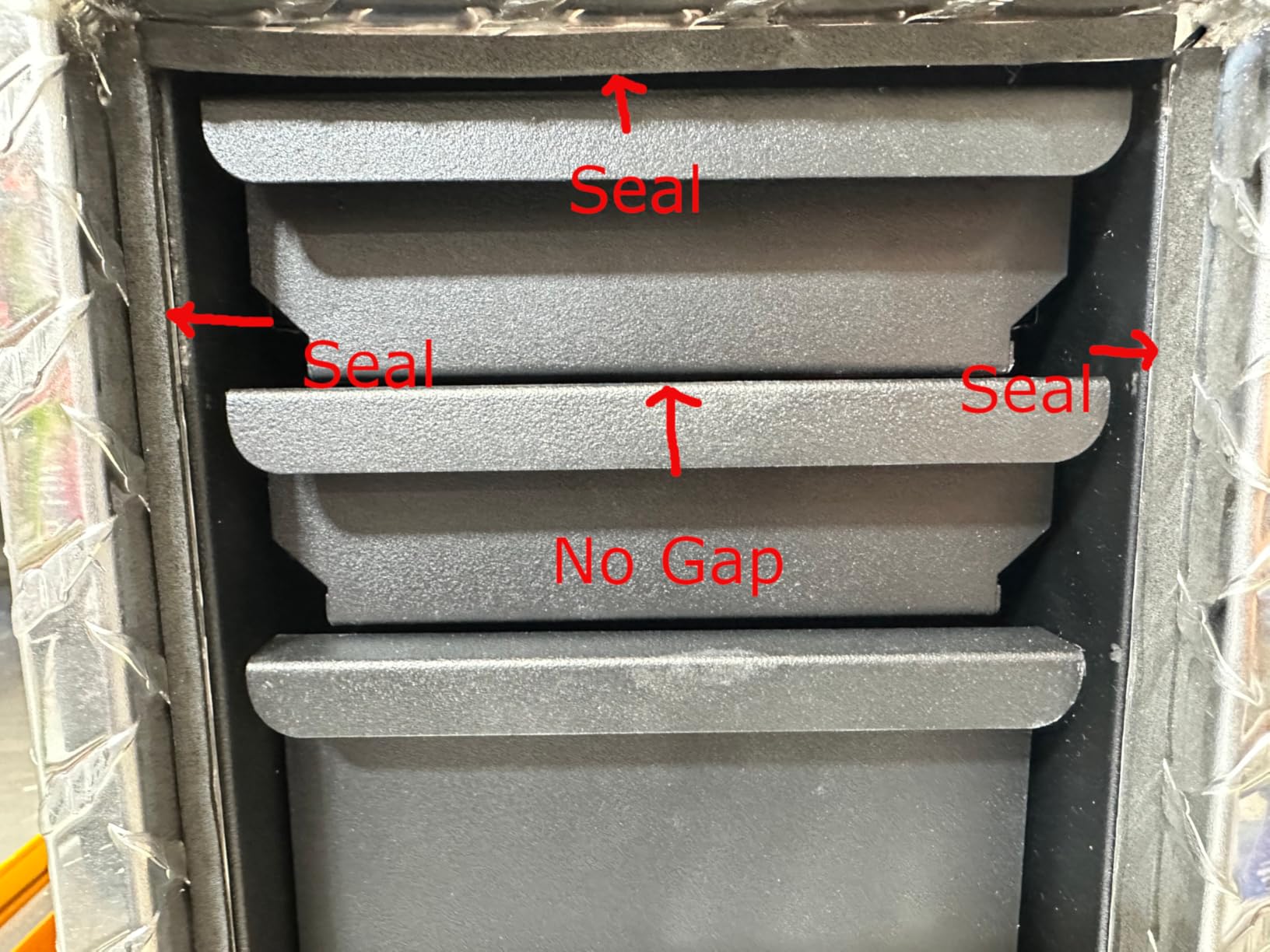Truck Bed Tool Box with 5-Drawer Slides | Lockable Heavy-Duty Tool Chest Storage for Pickup, Jobsite & Side Trucks | 8-Inch Toolbox with Key (Silver Aluminum) customer photo 2