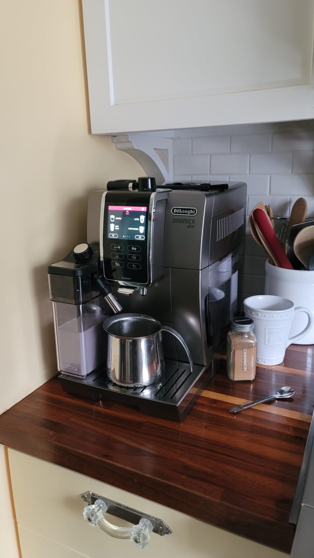 De'Longhi Dinamica LatteCrema Espresso Machine with Automatic Milk Frother for Latte, Cappuccino, Built-in Grinder, Silver, ECAM35075SI customer photo 2