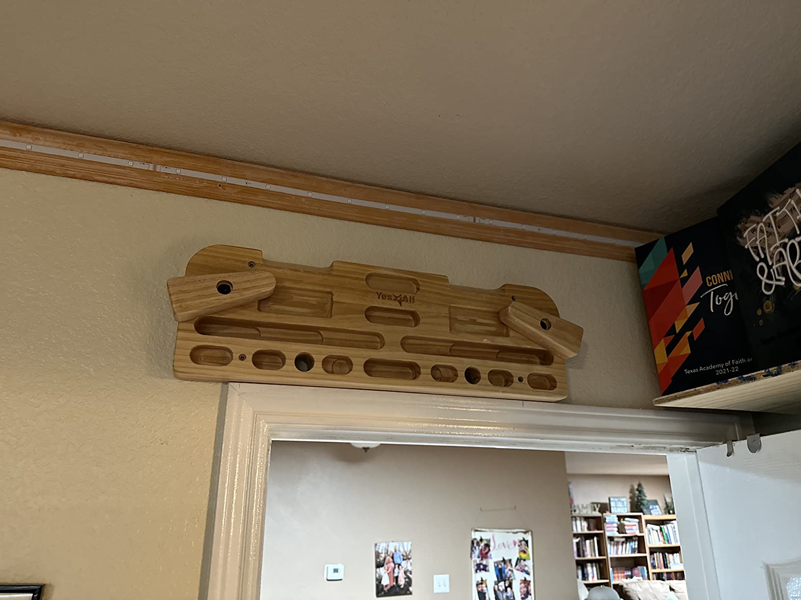 Yes4All Wooden Hang Board/Climbing Board for Doorway - Hand Strengthener Equipment for Training Finger, Grip and Pull Up customer photo 2