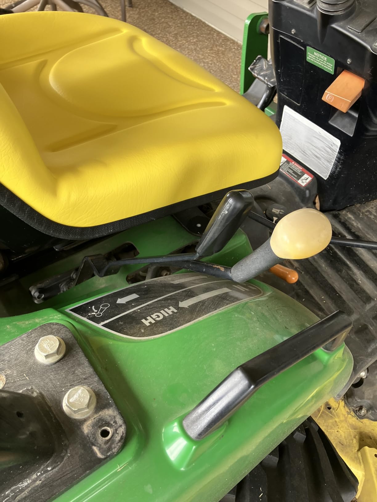 E-LVA14067 DirectFit™ Seat for John Deere 2520, 2305, 2027R, 2320, 2720, 2025R (model year 2013 thru 2017 ONLY), 2032R (model years 2013 thru 2016 ONLY) customer photo 1