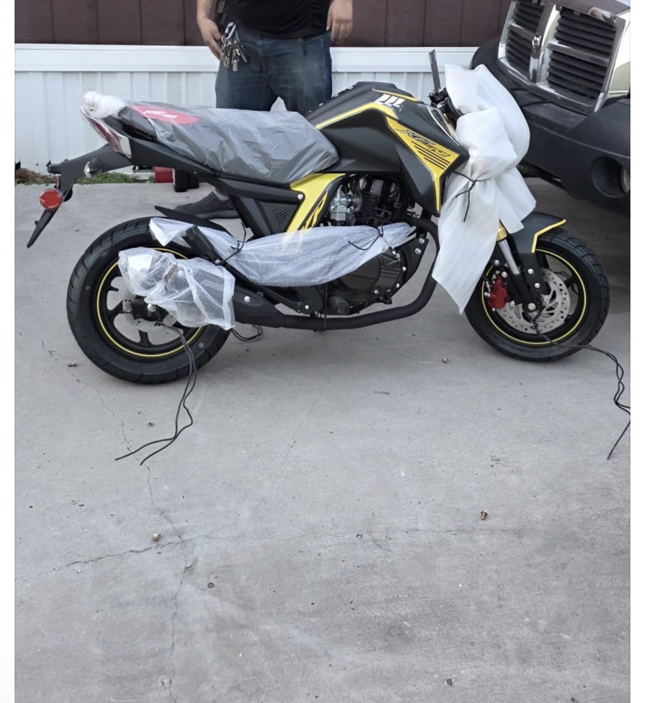 X-PRO Lifan KP Mini 150 Gas Motorcycle 150cc Adult Moped Street Motorcycle Bike(Black/Yellow) customer photo 1