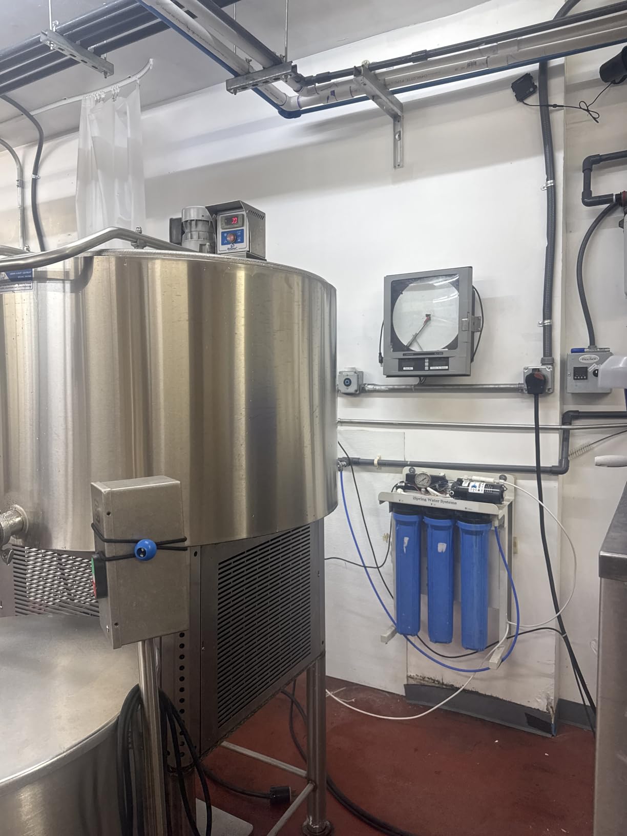 iSpring CRO1000 4-Stage Tankless Commercial Reverse Osmosis Water Filtration System, for House, Restaurant, Small Business, and Light Industrial Use,1000 GPD High Flow, Upgraded Size Filters customer photo 2