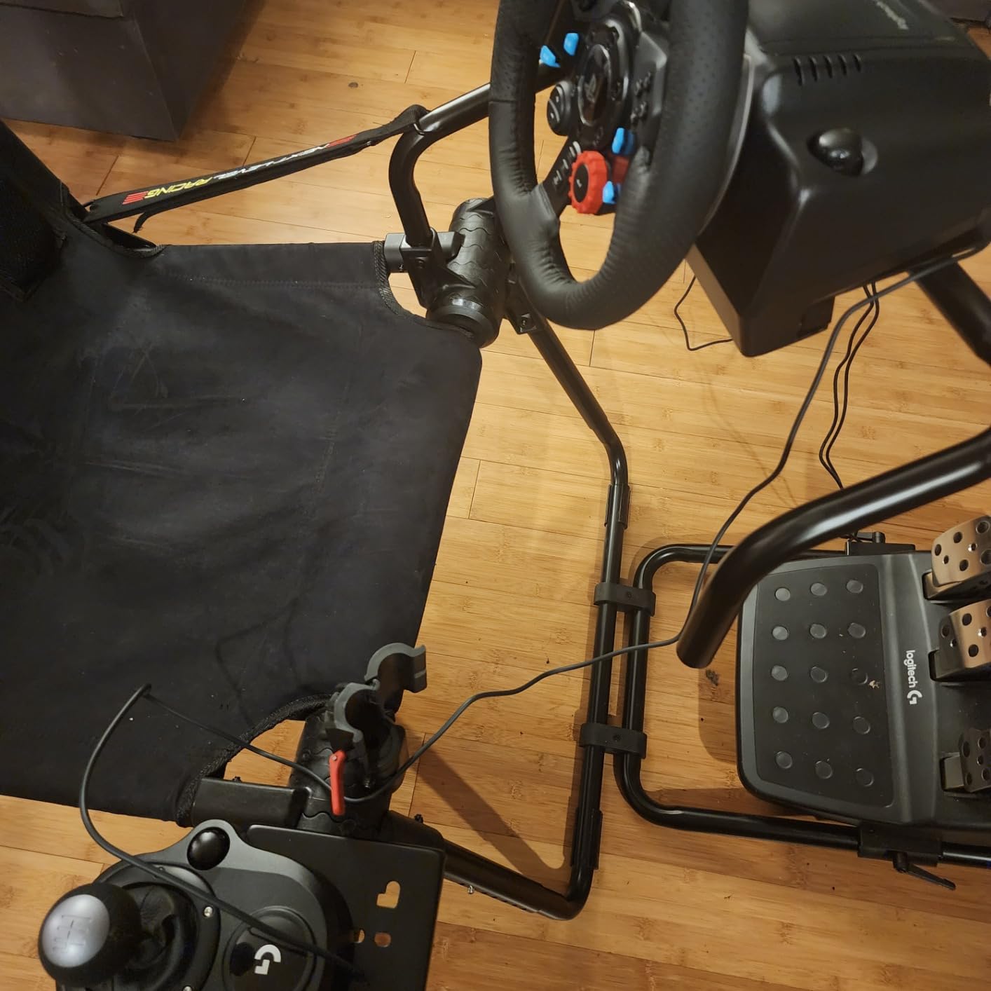 Next Level Racing GT Lite Foldable Simulator Cockpit (NLR-S021) customer photo 2