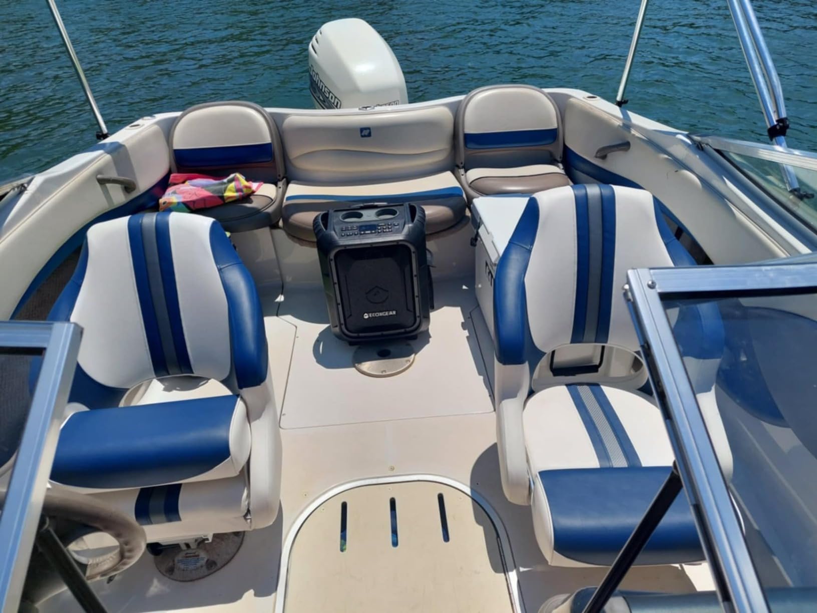 NORTHCAPTAIN Premium Captains Bucket Seat Sports Flip Up Boat Seat with Seat Cover customer photo 1