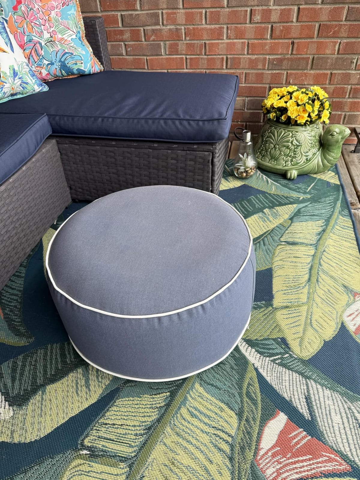 LVTXIII Outdoor Inflatable Ottoman, Fade-Resistant Round Footrest Stool D21”x H9”, Portable Patio Pouf for Garden Camping or Home Use-Cabana Black customer photo 2