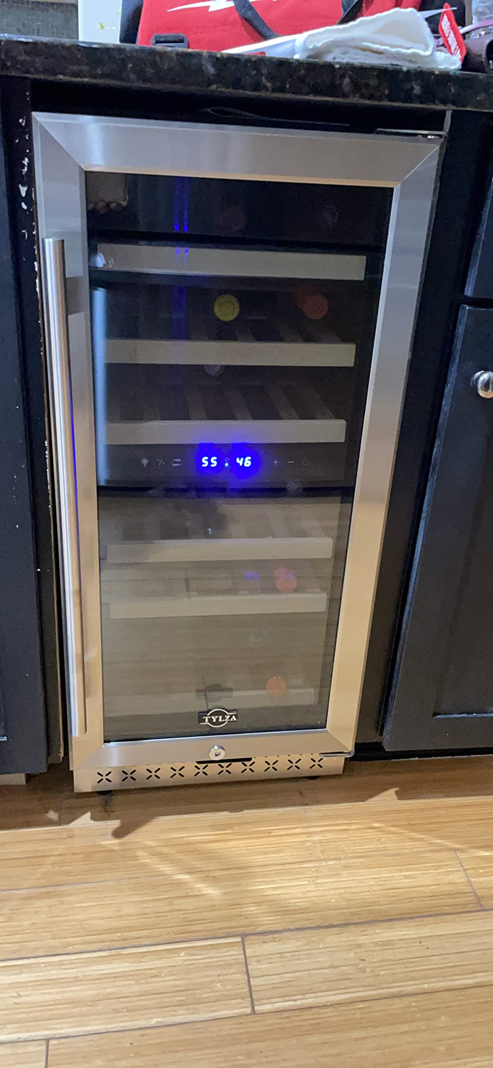 Tylza Mini Fridge 15 Inch Wine Cooler Under Counter, 30 Bottles Dual Zone Wine Fridge with Safty Lock, Wine Refrigerator Freestanding, Built-in Wine Cellars customer photo 2