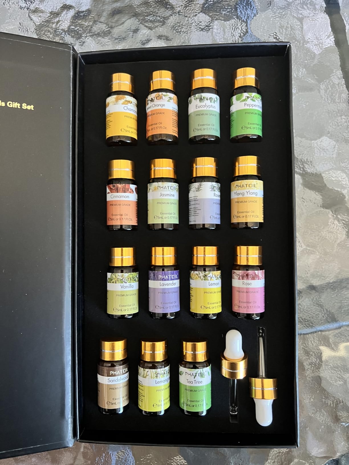 PHATOIL Essential Oil Gift Set for Diffuser, Skin Care, Massage, 15 x 5ml customer photo 1