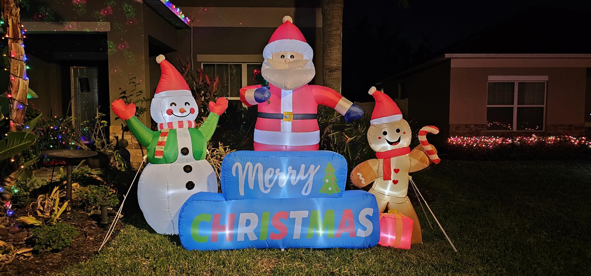 8 FT Christmas Inflatables Santa Claus Outdoor Decorations, Blow Up Santa Claus with Gifts Bag, Big Santa Carrying Presents Sack, Built-in LED Light, Xmas Outside Decor for Front Back Yard Garden Lawn customer photo 1