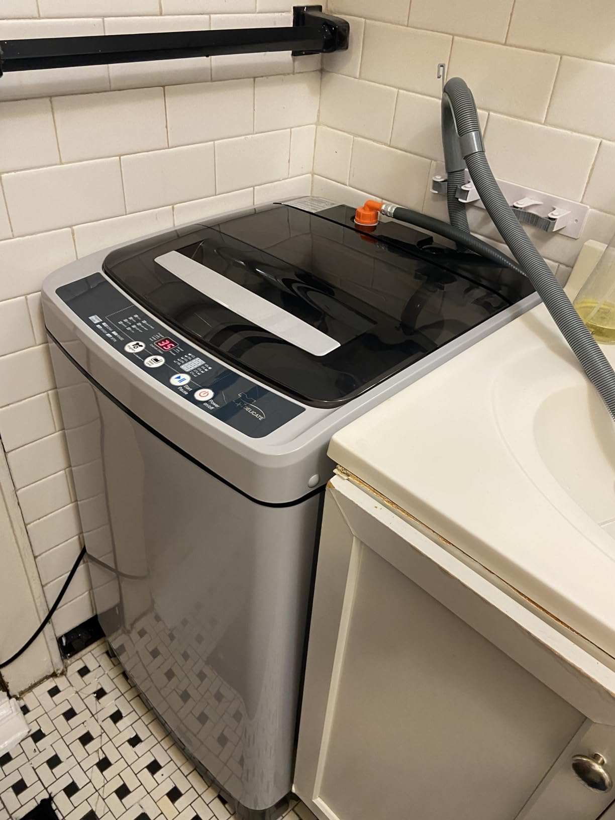 Giantex Portable Washing Machine, 2 in 1 Full Automatic Laundry Washer 1.5Cu.Ft 11lbs Capacity Washing and Spinning Combo 8 Programs 10 Water Levels Energy Saving Top Load Washer for Apartment Dorm customer photo 2