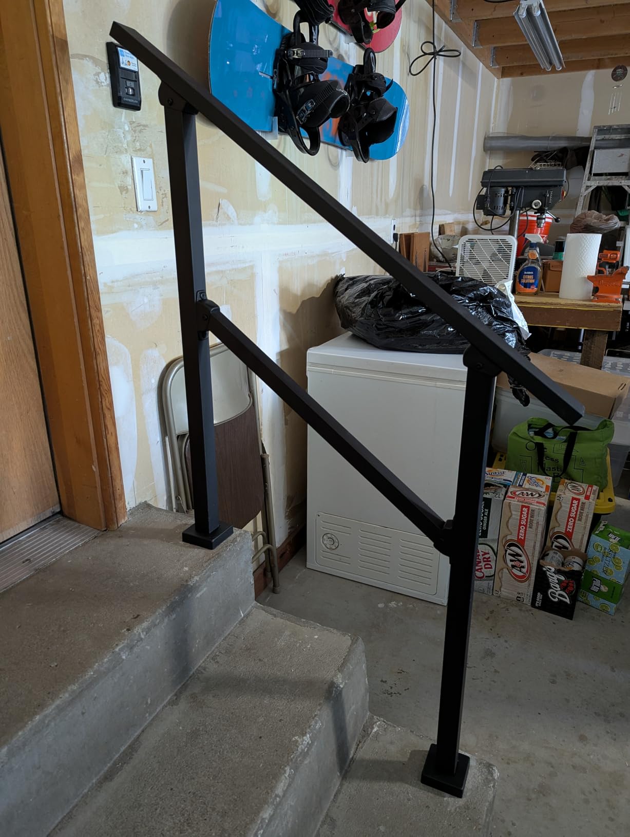 CR Fence & Rail 2-3 Step Stair handrail, Perfect for Hand Rails for Outdoor Steps, Indoor Staircase handrail & Porch, Deck, and Balcony for Seniors, with 40