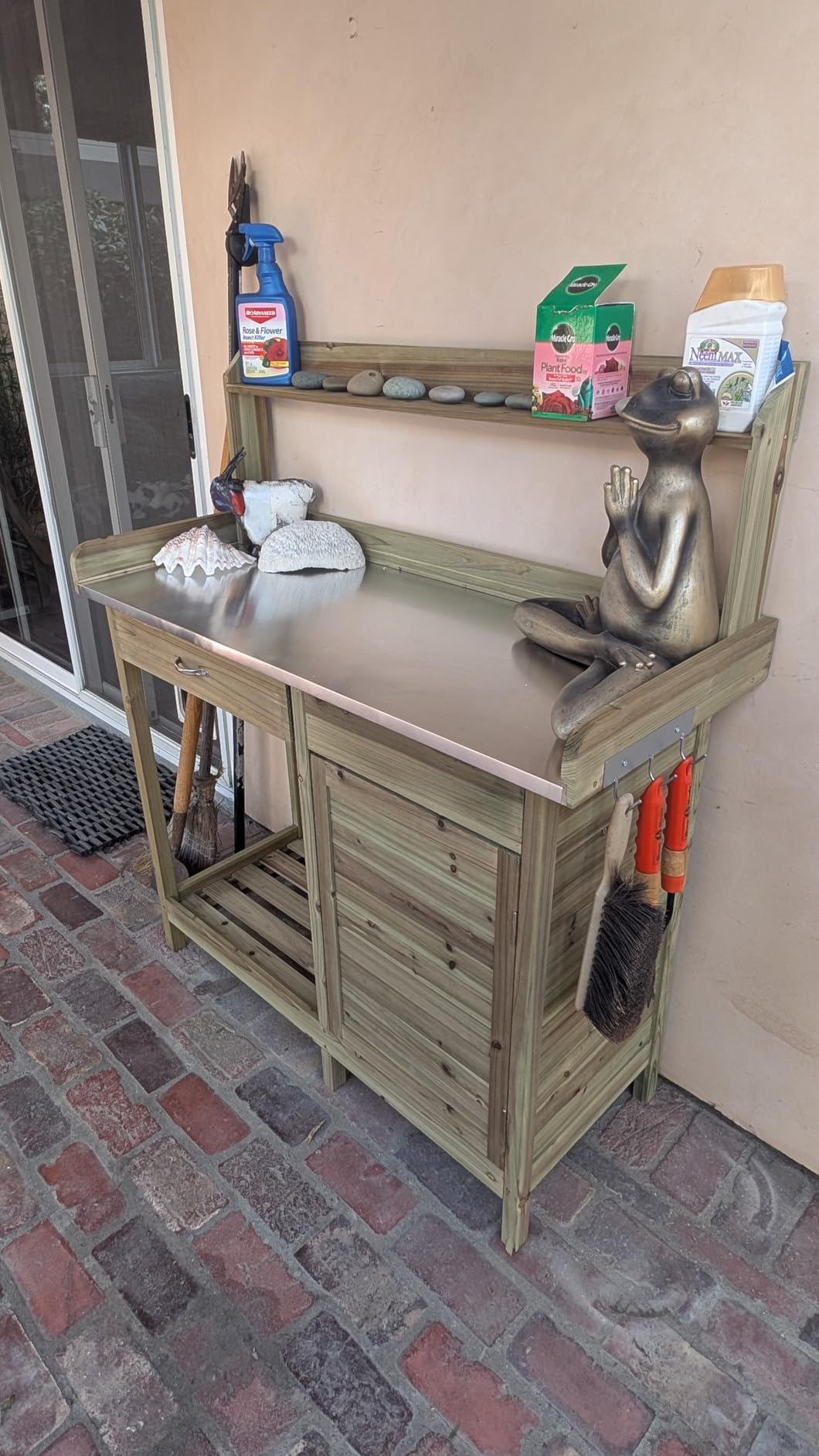 Yaheetech Potting Bench Outdoor Potting Table with Storage,Light Green customer photo 1